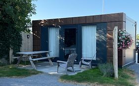 B&B Tiny House Bij Zee